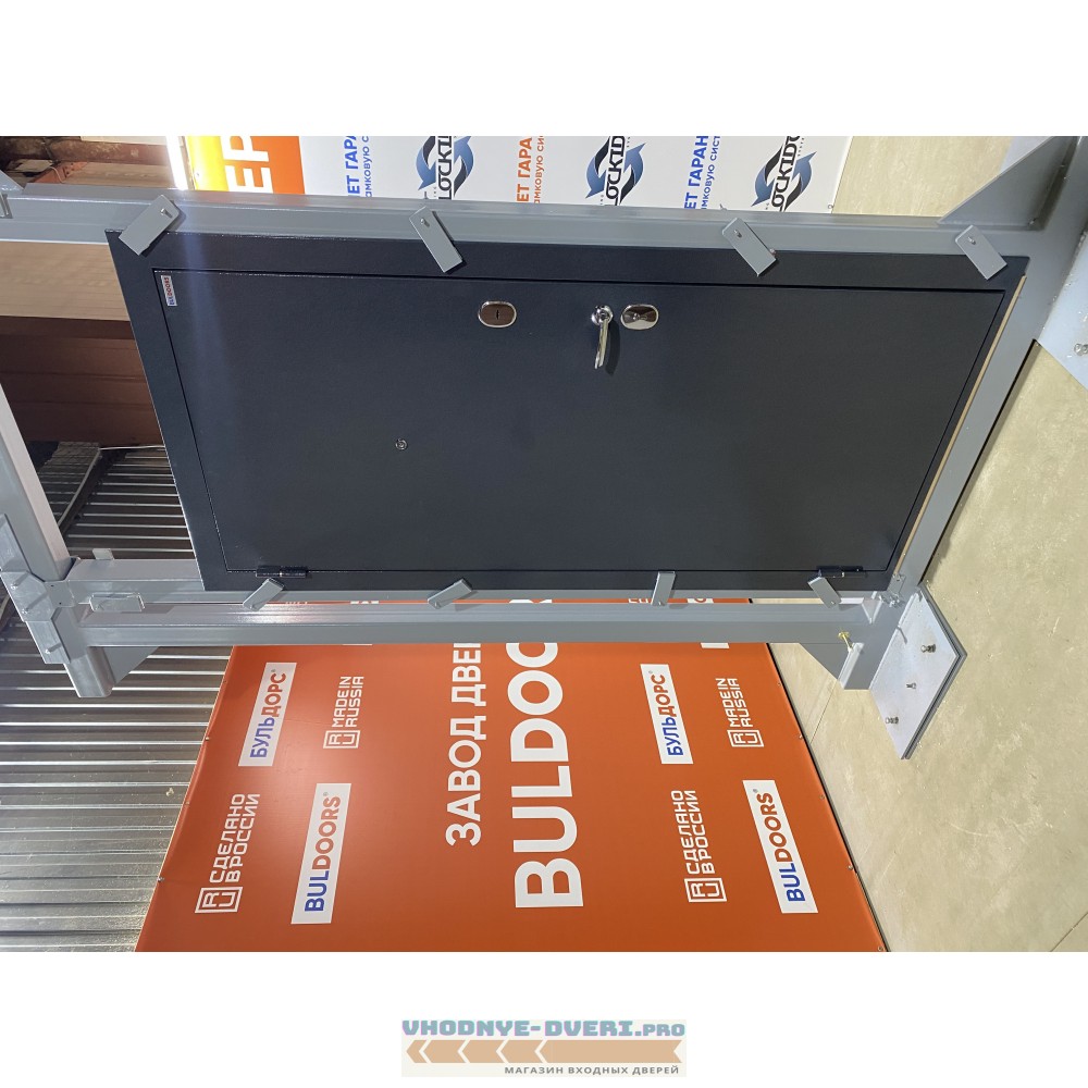 Дверь Бульдорс 70 MM STEEL